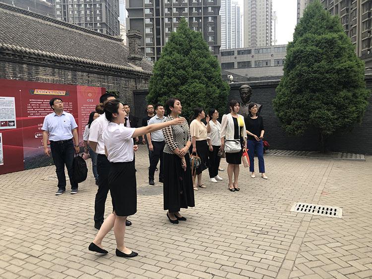 龙8-long8(国际)唯一官方网站
